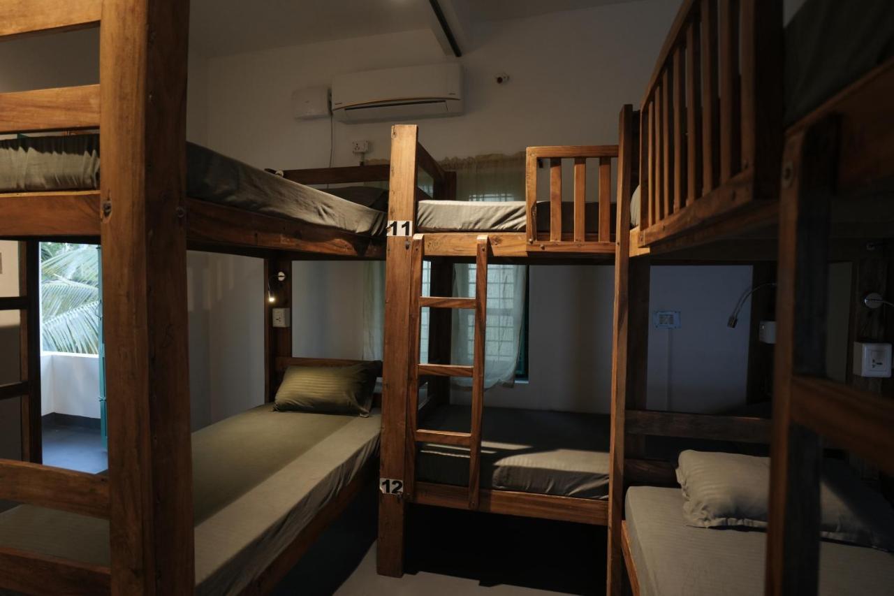 Cliff & Coral Hostel Varkala Kültér fotó