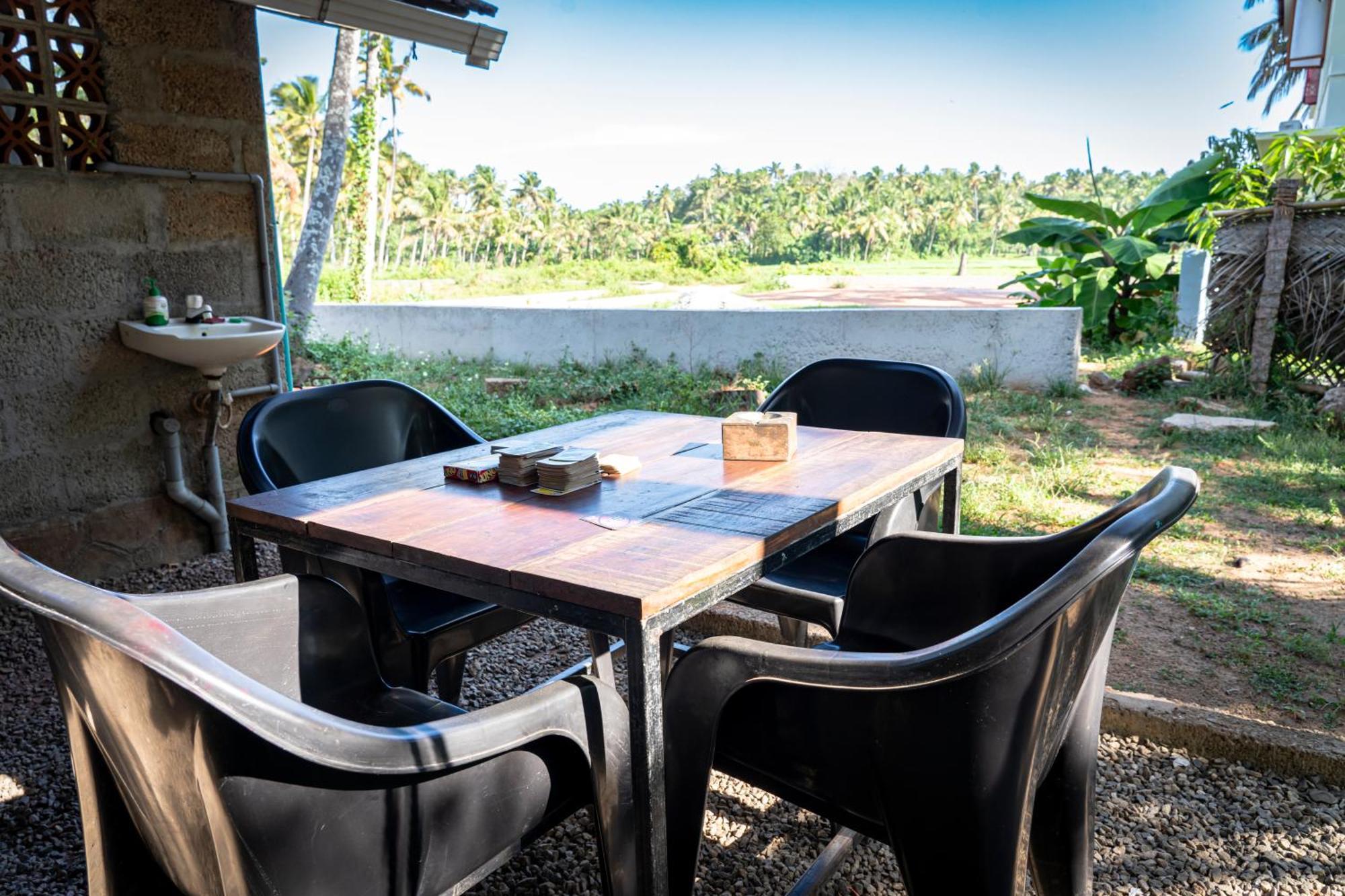 Cliff & Coral Hostel Varkala Kültér fotó