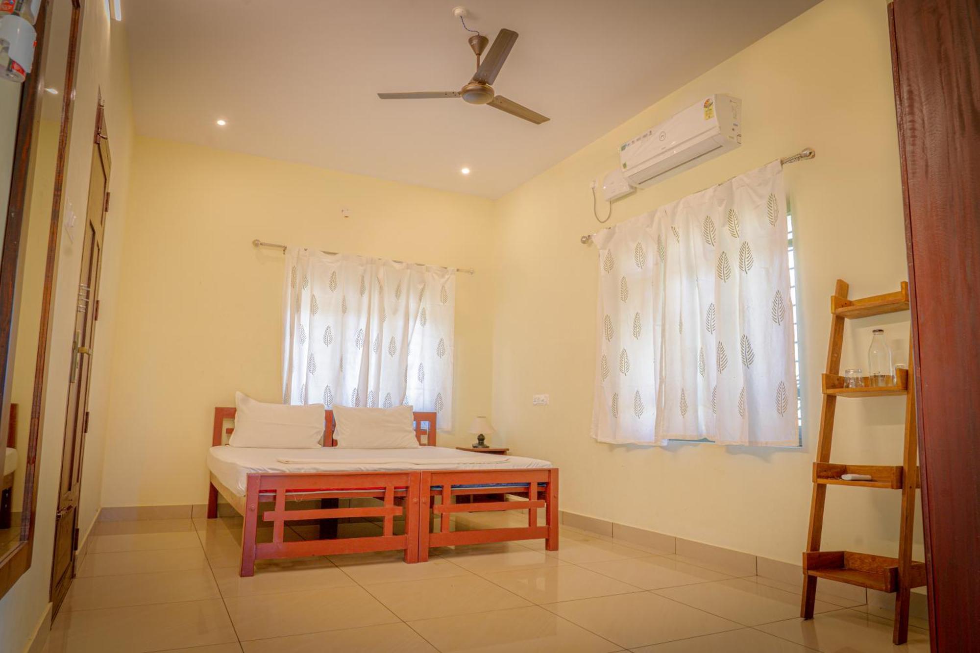 Cliff & Coral Hostel Varkala Kültér fotó